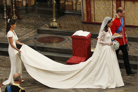 Kate's Wedding Dress to go on Display this summer